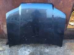 Капот с дефектами 