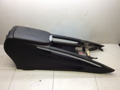 Подлокотник центральная консоль Мерседес-Бенц Х164 ГЛ-класс 164 кузов 2006-2012 A1646801052