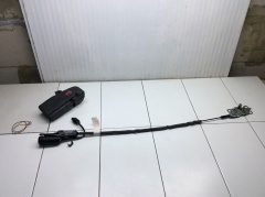 Замок крышки багажника 