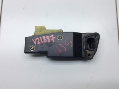 Активатор замка крышки бензобака 