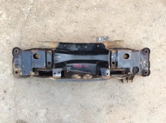 Балка задняя подвески 