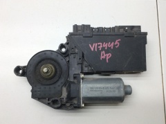 Моторчик стеклоподъемника правый 