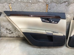 Обшивка двери задней левой LONG бежевая 