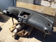 Подушка безопасности в торпедо SRS AirBag пассажирская 