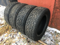 TIGAR SUV ICE 215/65 R16 102T Зимние шипованные 4шт 
