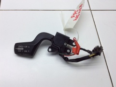 Переключатель круиз-контроля подрулевой на руле 