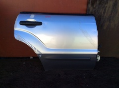 Накладка Молдинг двери задней правой пластиковый 