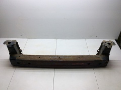 Усилитель Кронштейн переднего бампера 