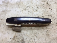 Ручка двери задней наружная левая 