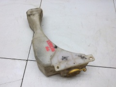 Бачок расширительный системы охлаждения на радиаторе 