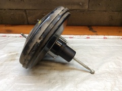 Усилитель тормозов вакуумный 