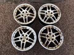 Диски литые R17 5x120 8J ET20 dia 70.1 4шт комплект 