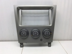 Блок управления климатом с рамкой магнитолы 