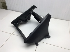 Пластик центральной консоли бороды торпедо 