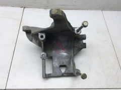 Кронштейн крепления компрессора кондиционера 