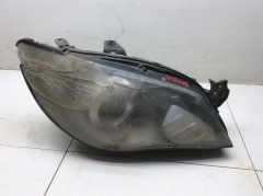 Фара передняя правая с дефектами 