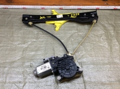 Стеклоподъемник электрический задний правый с моторчиком 