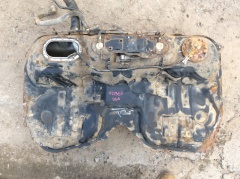 Бак топливный бензобак  