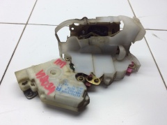 Замок двери передней правой с активатором 