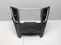 Бардачок центральной консоли 