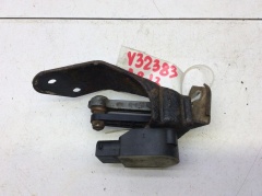 Датчик положения кузова задний с тягой 