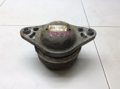 Подушка Опора крепления двигателя передняя 