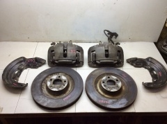 Суппорта и диски тормозные передние 385мм 