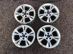 Диски литые R16 5x108 7J ET50 dia 63.4 Ford 4шт комплект 