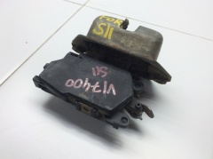 Замок двери багажника 