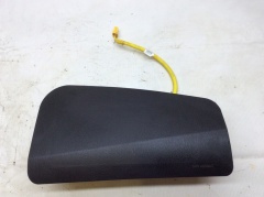 Подушка безопасности пассажирская в торпедо   