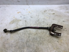  Растяжка нижнего рычага передней подвески 